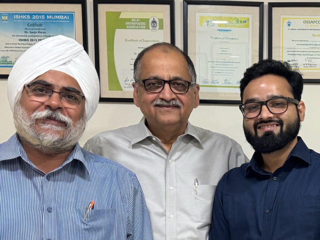 Joint Replacement, Max Saket