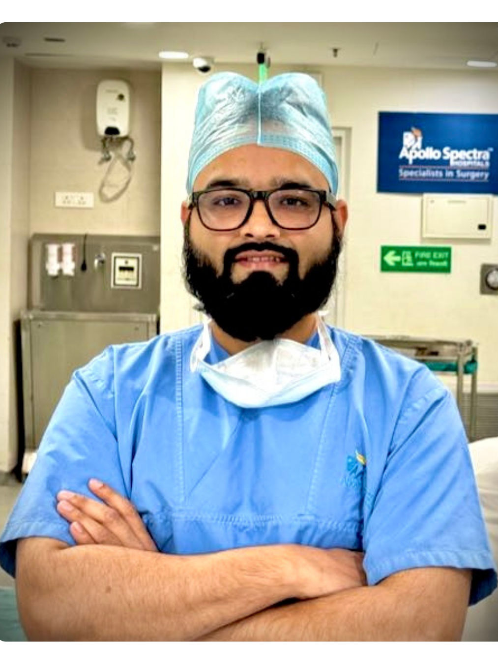 Dr. Shahrukh Khan, Consultant Orthopedic Surgeon in Delhi